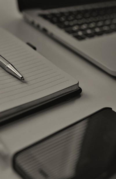 Irei escrever legendas envolventes e criativas para suas redes sociais