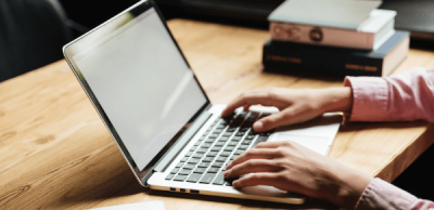 Irei revisar conteúdos para web por R$49,00 a cada 1000 palavras